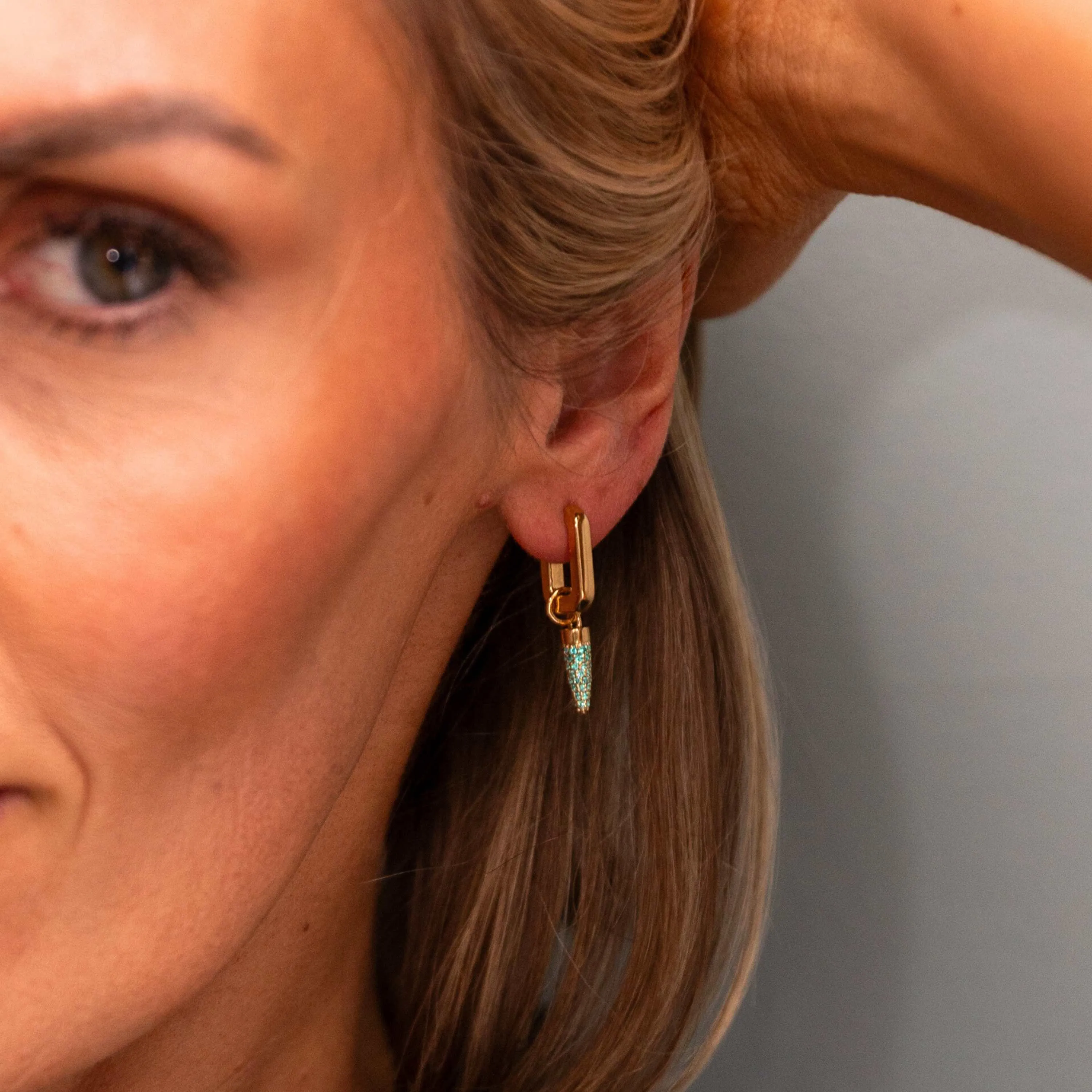Auree x @theeditbutton Gold Interchangeable Hoop & Green Pointed Drop Earrings