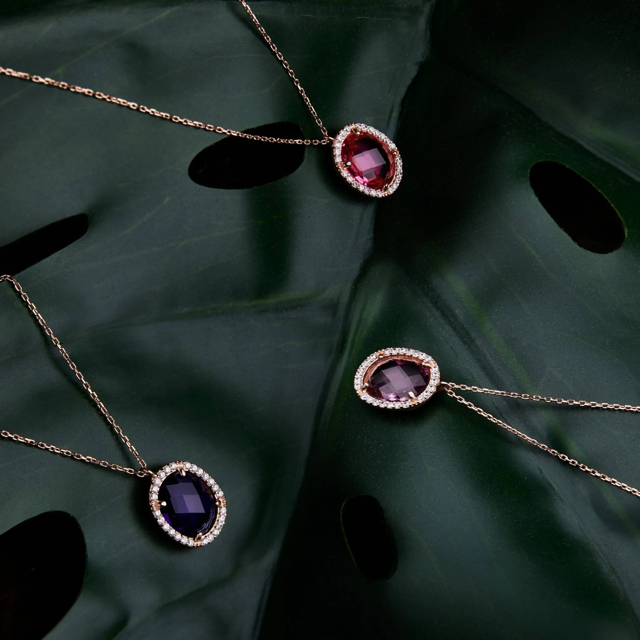 Beatrice Oval Gemstone Pendant Necklace Rose Gold Amethyst Hydro