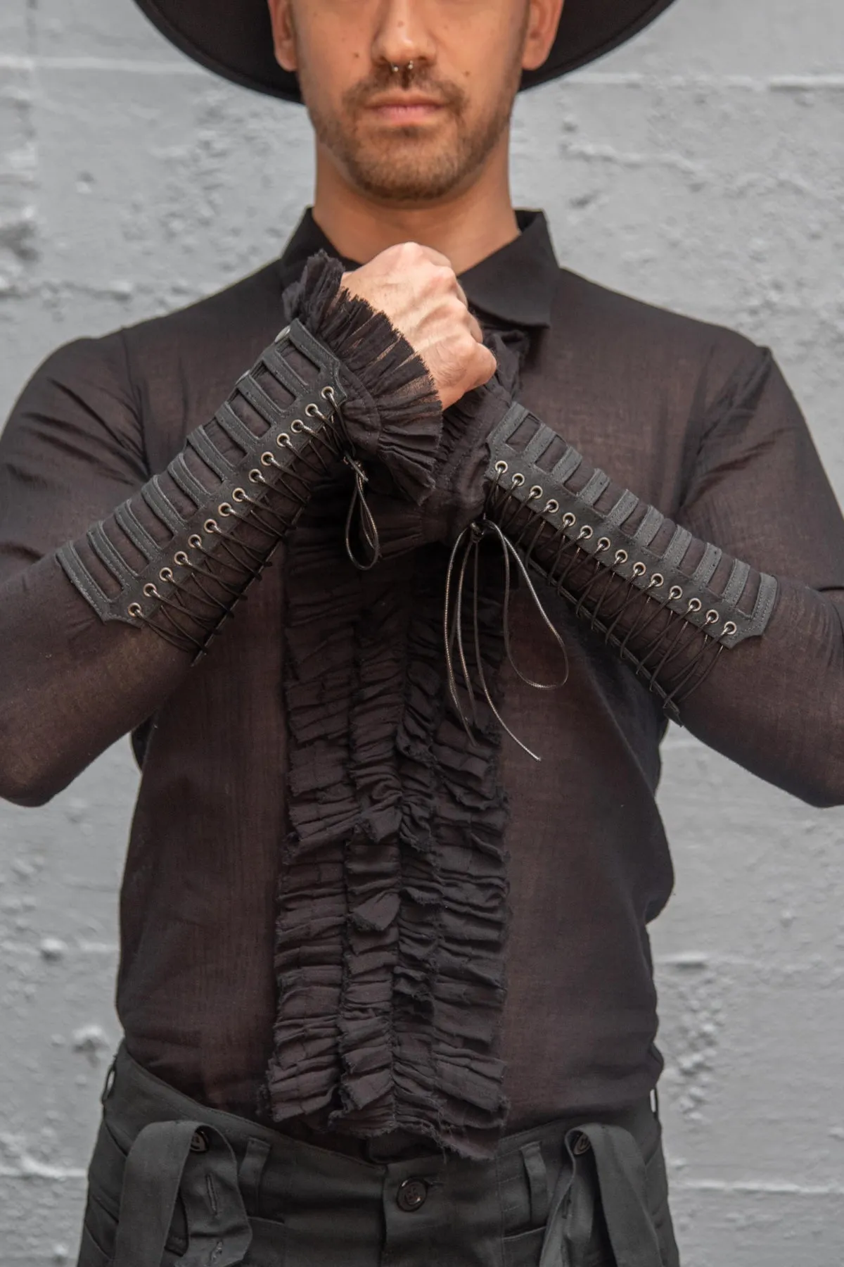 Five and Diamond Cage Corset Gauntlet - Twill