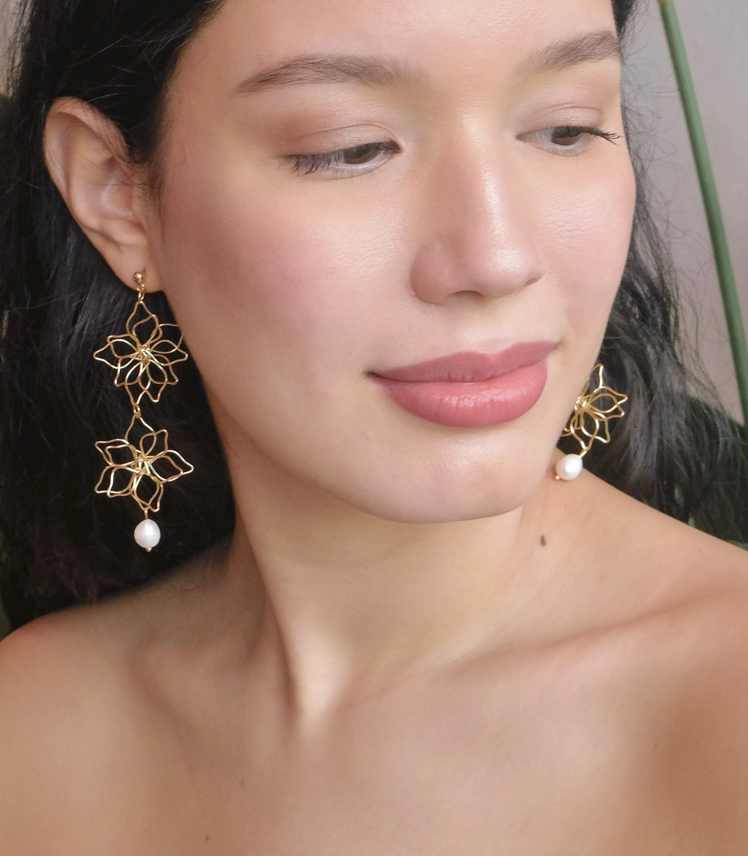 Flora Drop Pearl Earrings