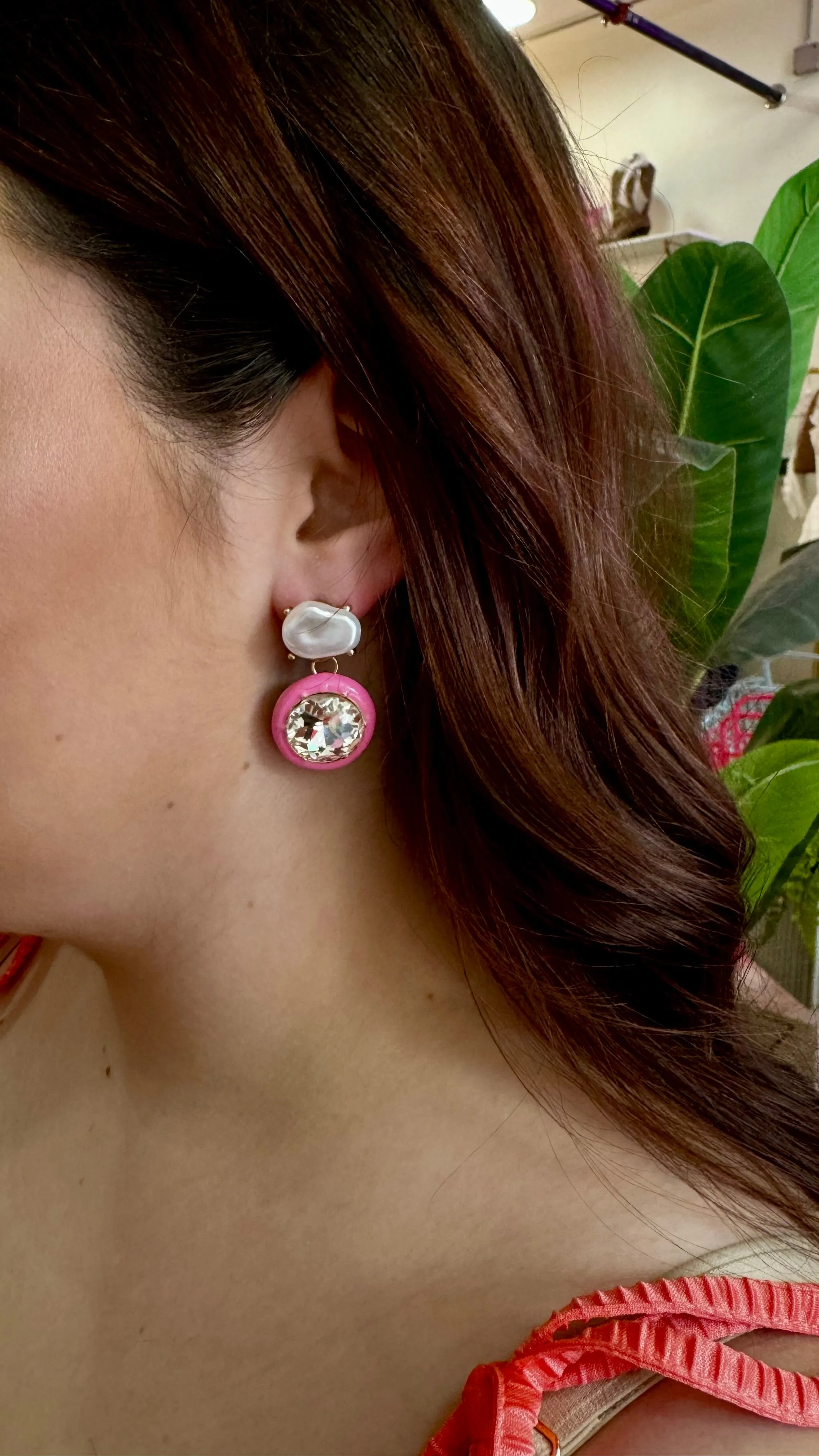 Kia Gold Pearl & Fuchsia Diamond Drop Earring