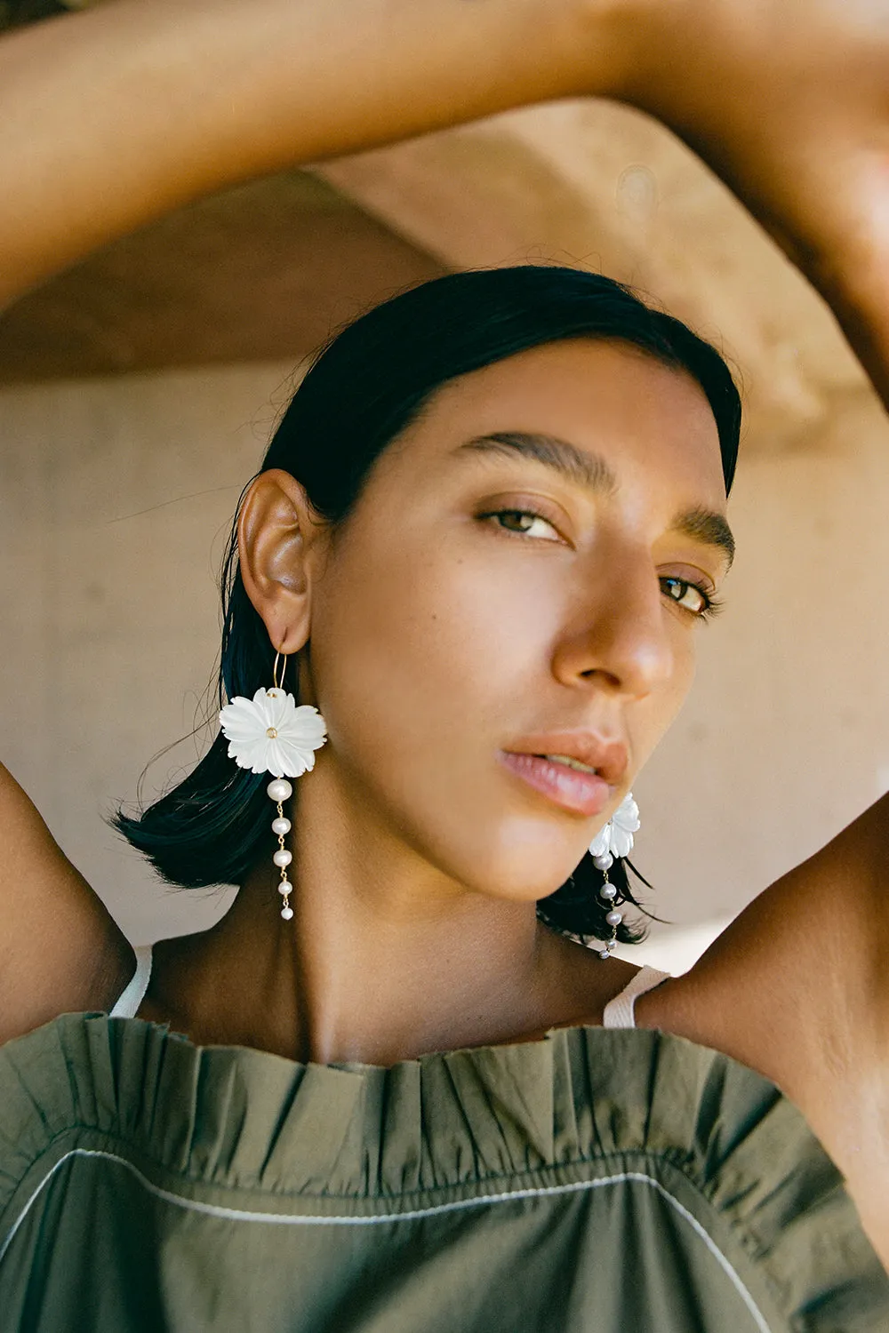 Magnolia Drop Earrings White