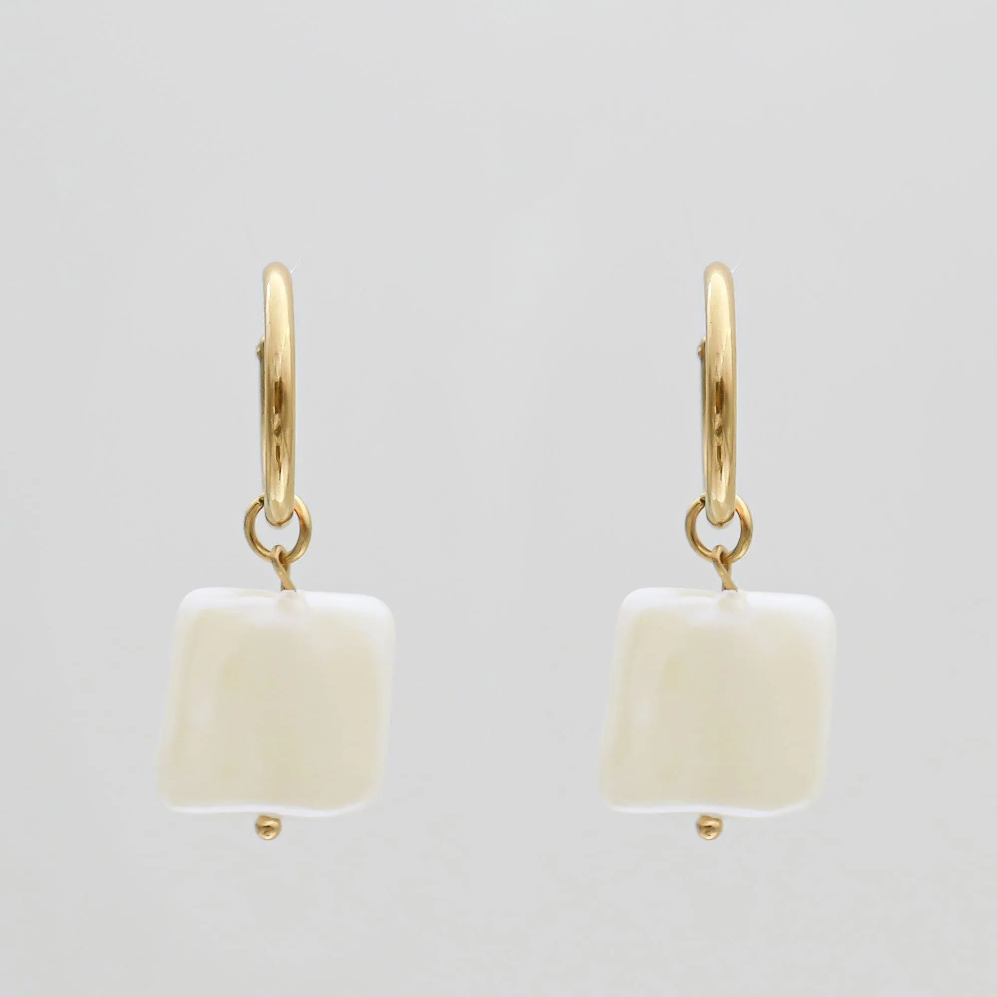 May pearl square earrings
