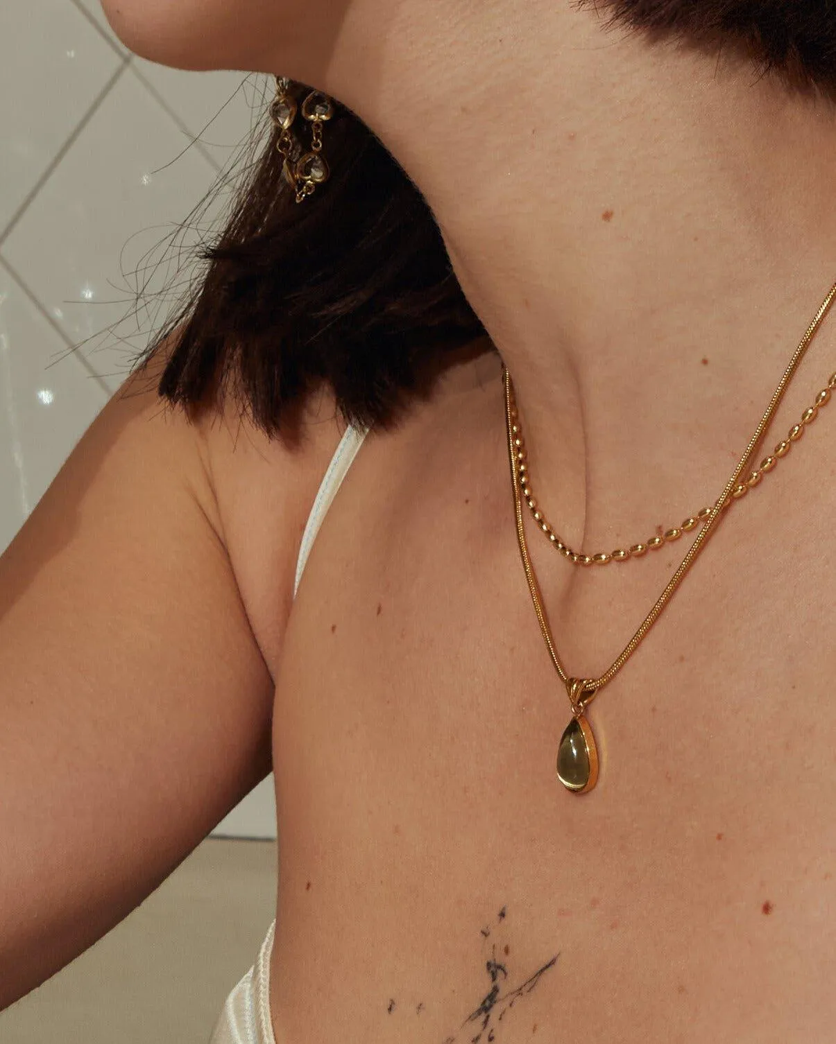 Mini Metal Beads Necklace in Gold