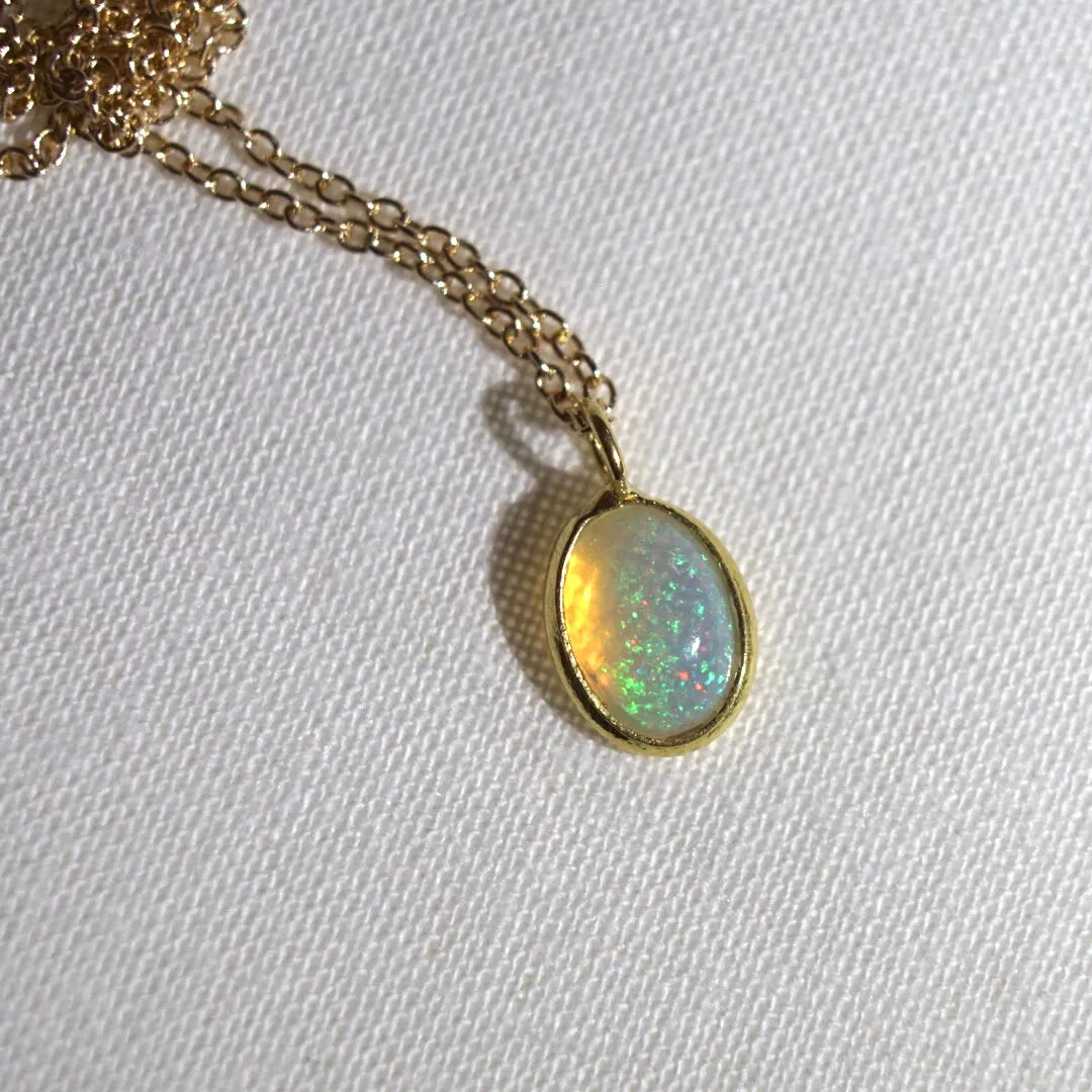 Oval Opal Pendant Necklace - Solid 14kt