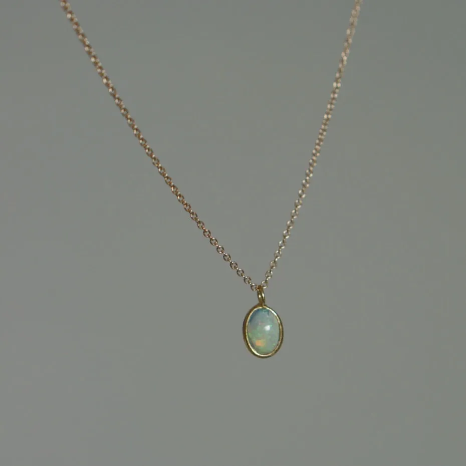 Oval Opal Pendant Necklace - Solid 14kt