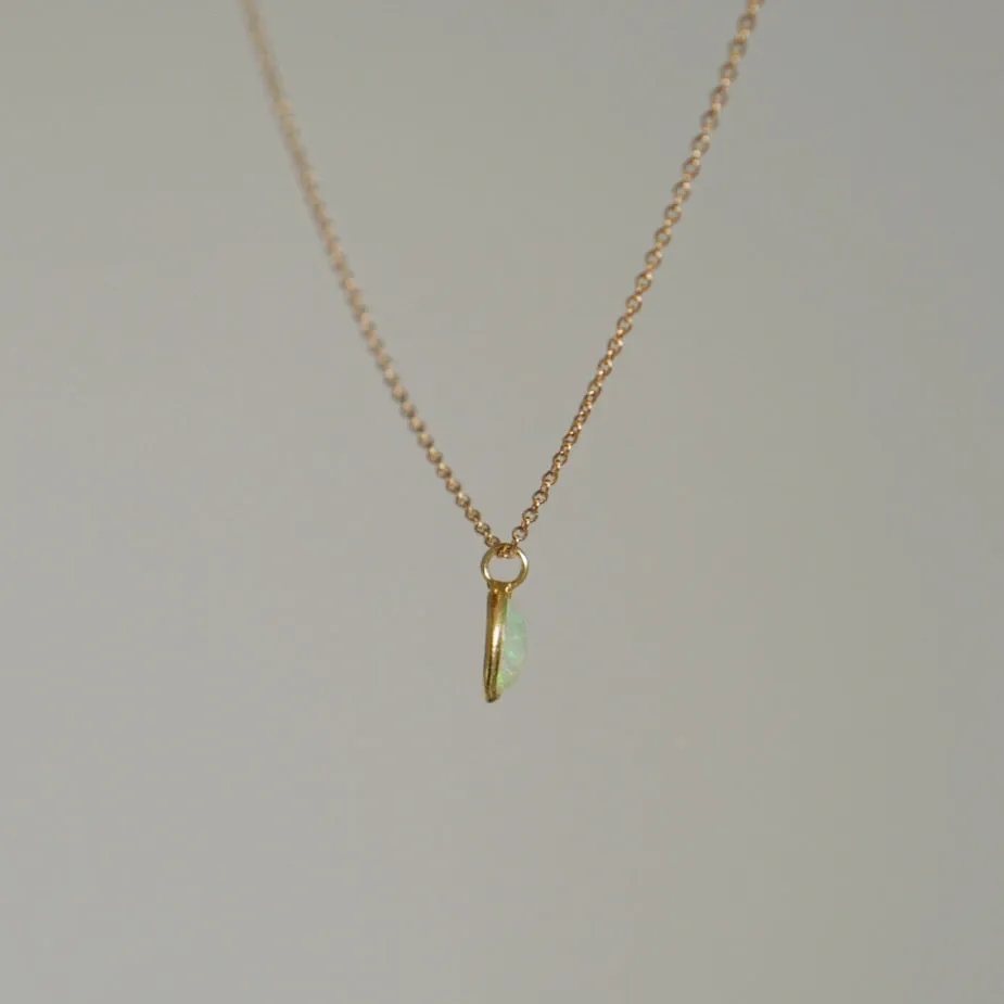 Oval Opal Pendant Necklace - Solid 14kt