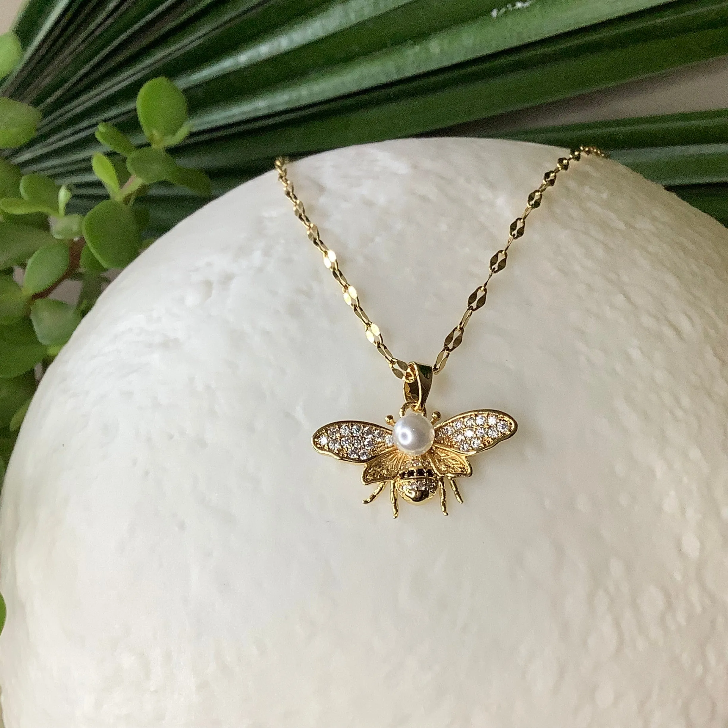 Salvanity K-POP DragonFly Anti Tarnish Necklace