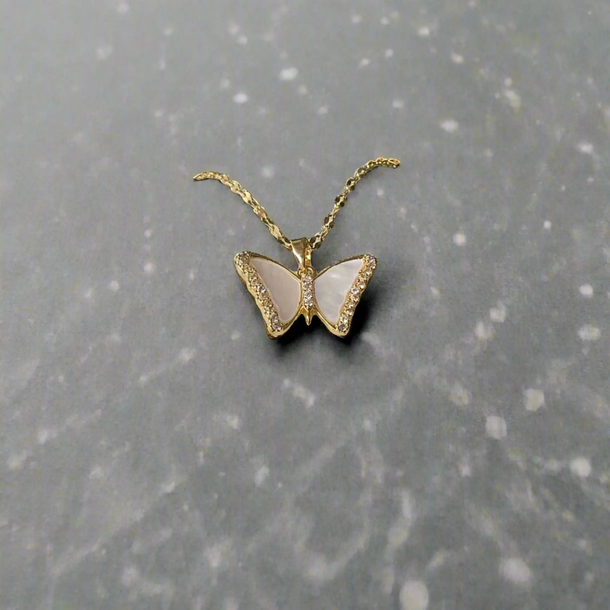 Salvanity K-POP Mamma Butterfly Anti Tarnish Necklace