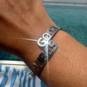 STATEMENT QUOTE CUFF ARMBAND - Good Vibes