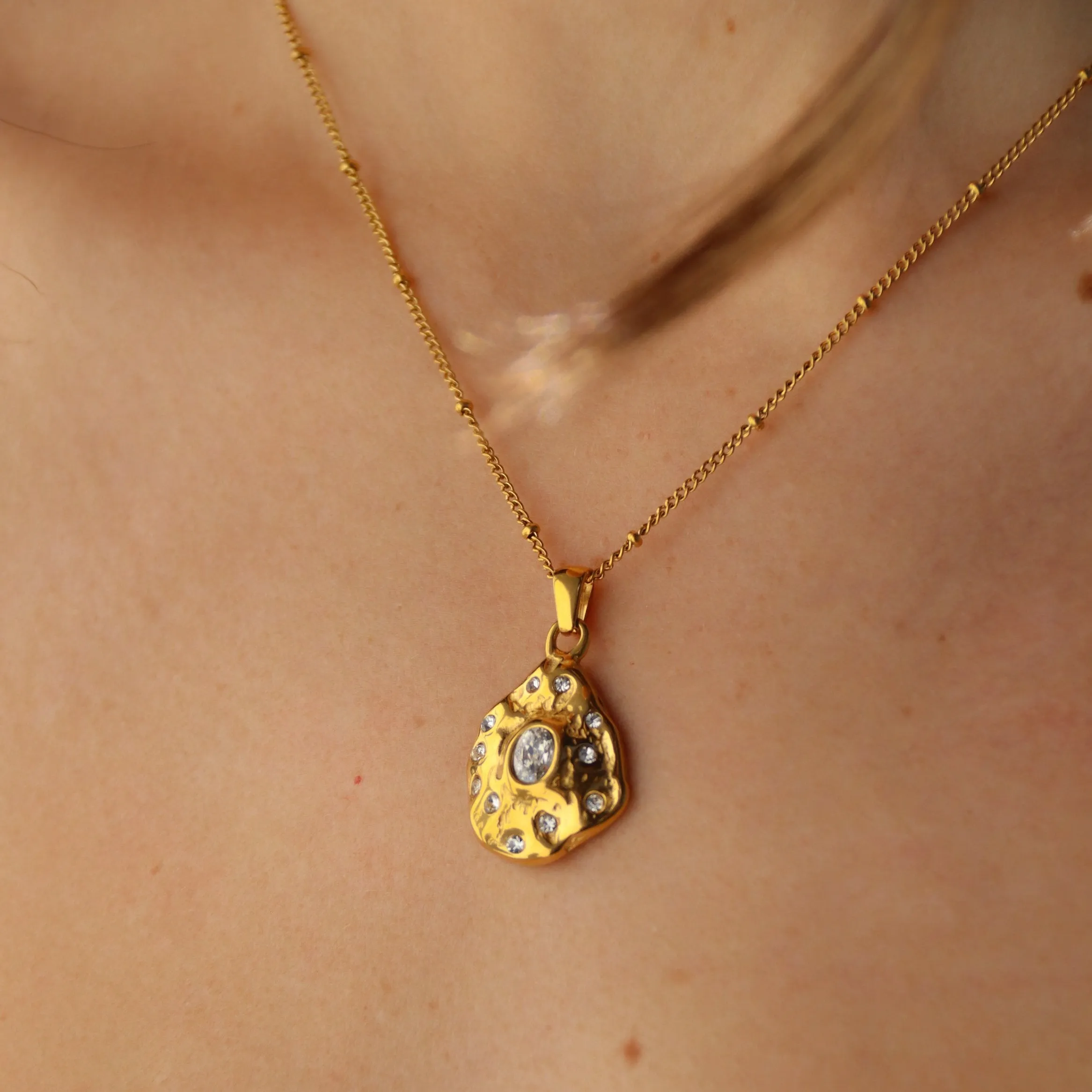 Zora - Gold Fossil Necklace